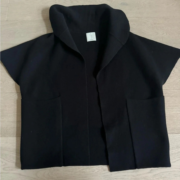 Joie black oversized cardigan with beautiful collar size medium - Picture 6 of 9